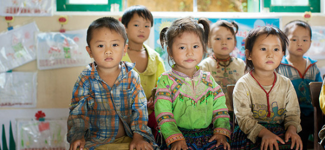 Từ những bức tranh chùm nho - Viết cho một ngày tháng 8 